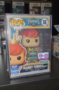Franny Funko as Scarlett