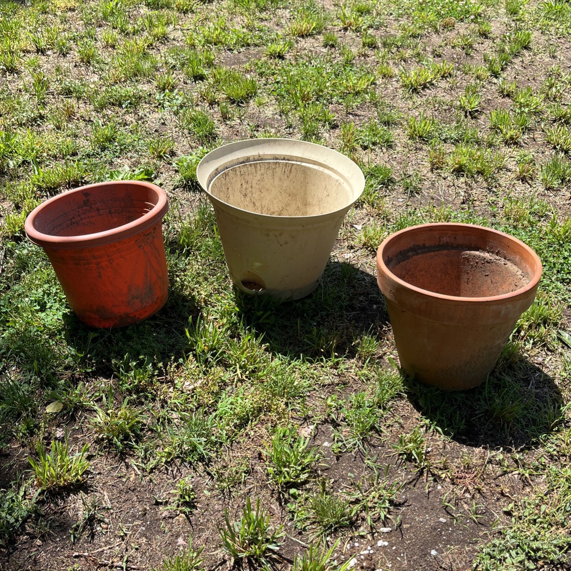 Plant pots