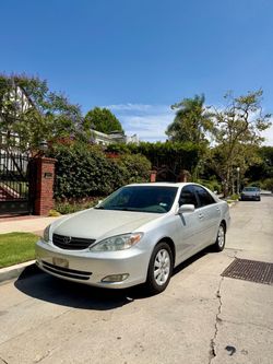 Toyota Camry · XLE Sedan 4D