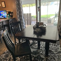 OBO Solid Oak wood extendable Dining Table With Leaves Inserts And 4 Pottery Barn Chairs