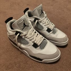 Jordan 4 military black Size 12