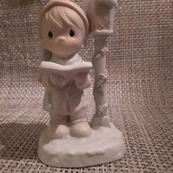 Precious Moments Figure 