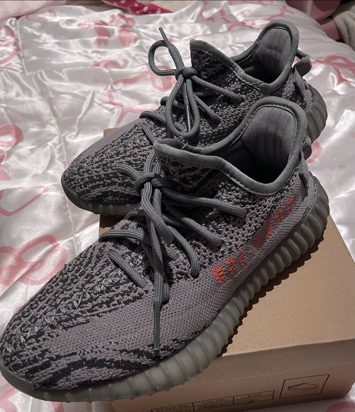 Yeezys Boost 350 “Beluga”