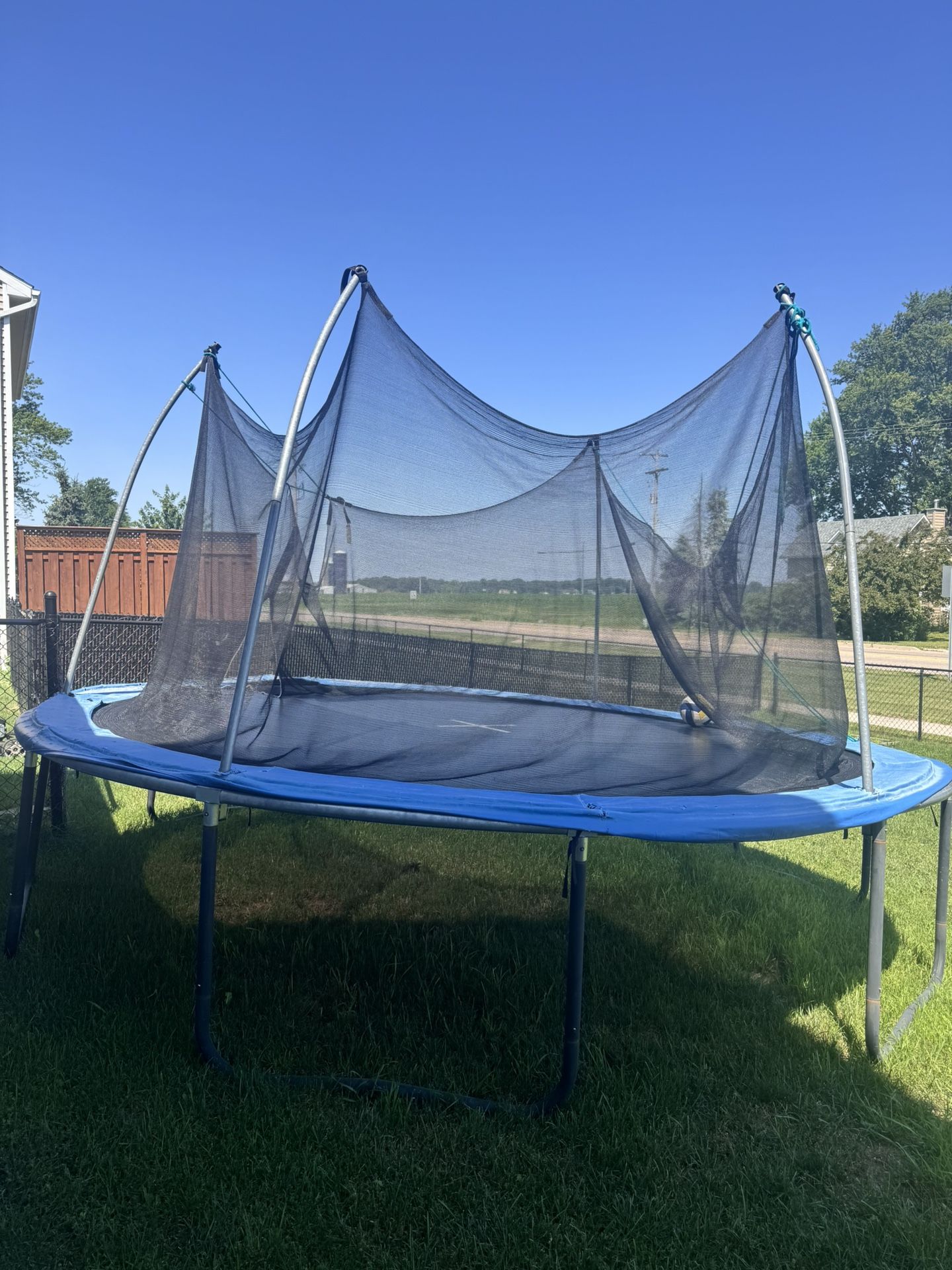 Trampoline