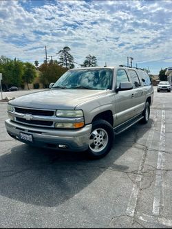 2003 Suburban 2500 Lt RWD