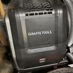 Giraffe tools wet / dry vacuum
