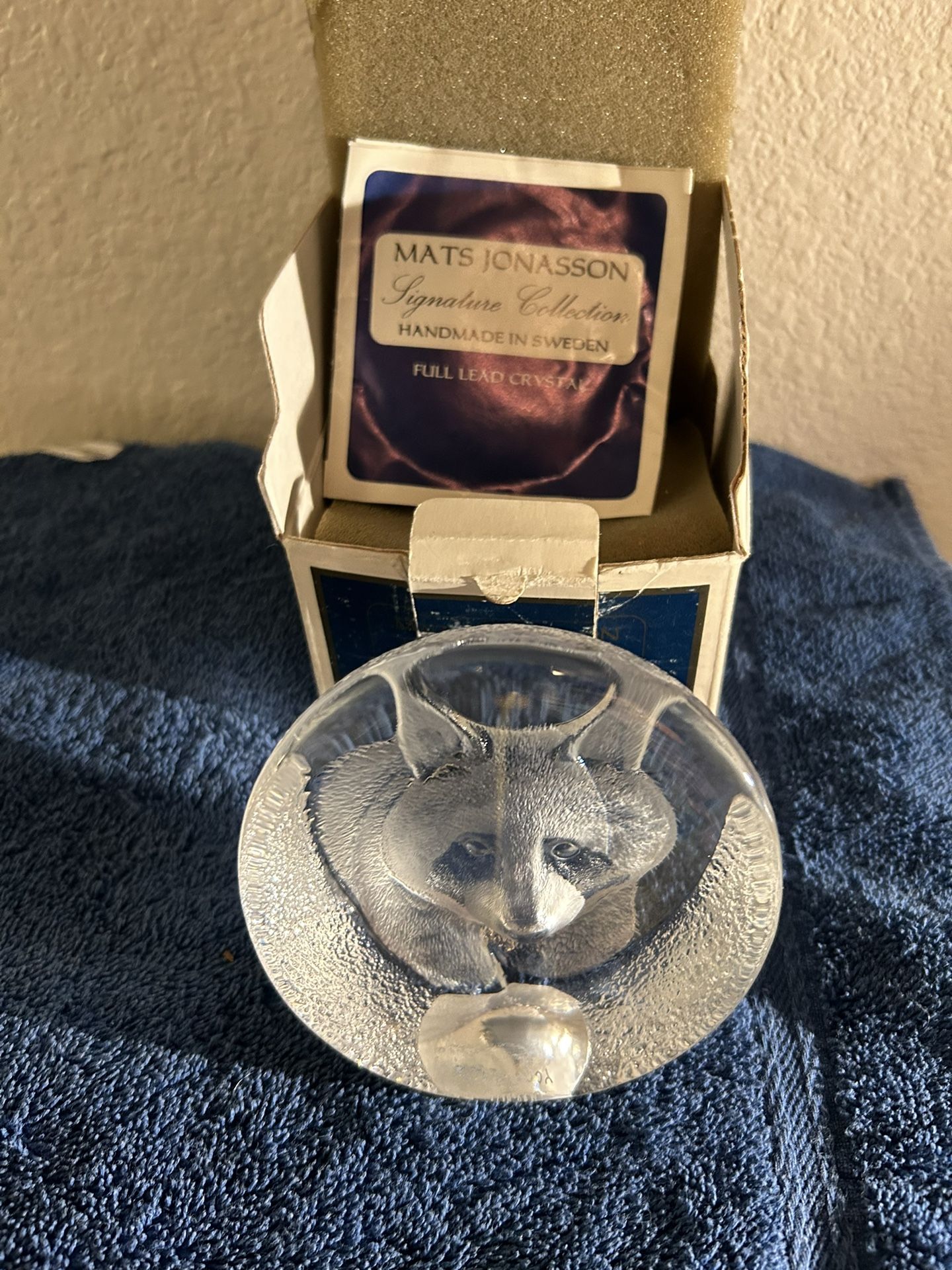Mats Jonasson Swedish Lead Crystal Raccoon Paperweight