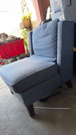 Love seat