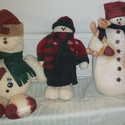Snowman Soft Sculpture Plush Christmas/Holiday/Winter Figurines