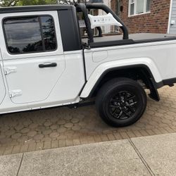 Jeep Gladiator Roll Bar 