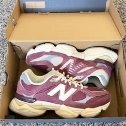 New Balance 9060 Shoes Size 8