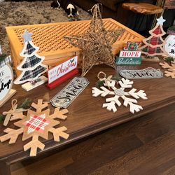  Christmas Decor Bundle