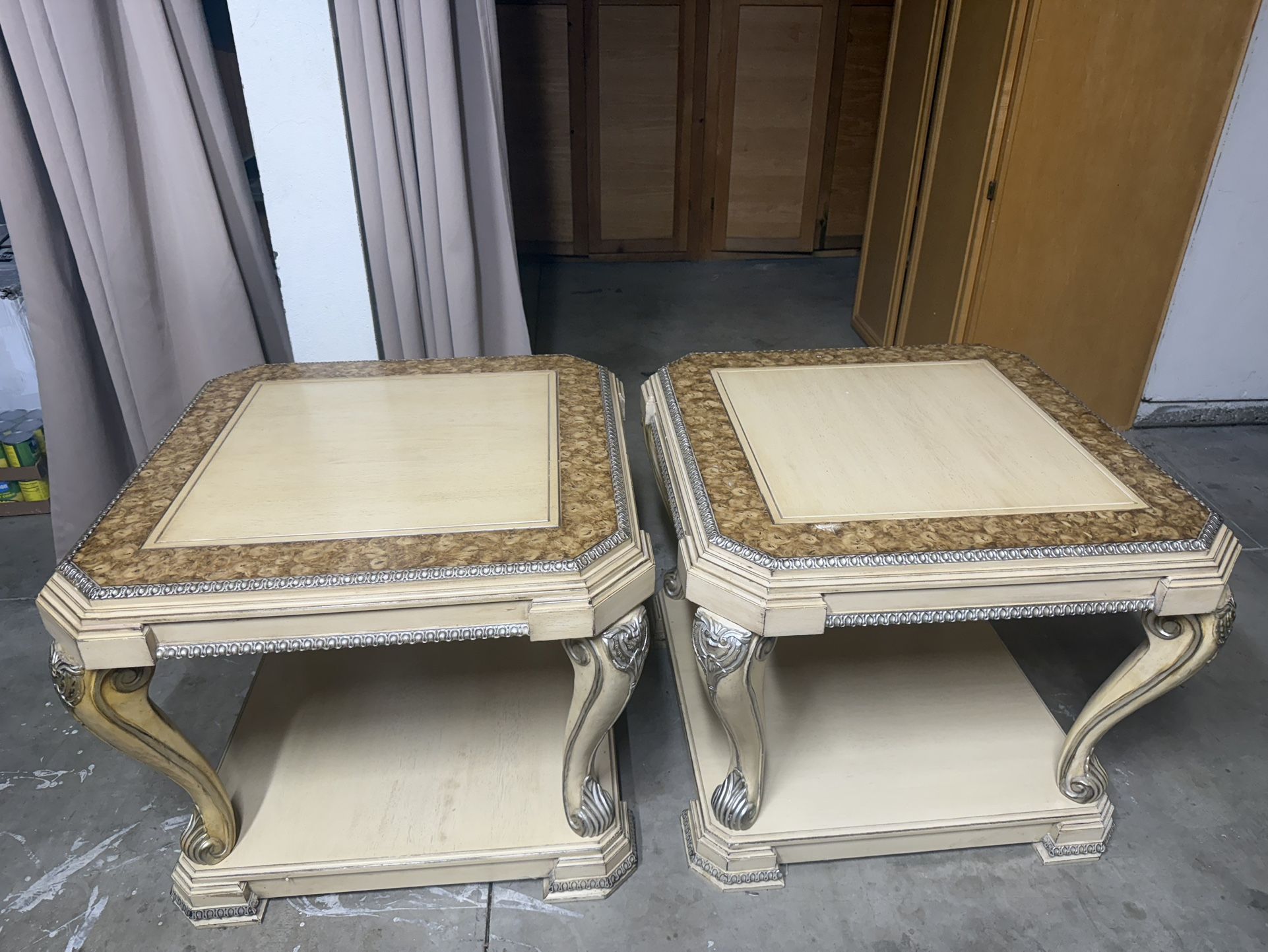 1 Big Table With 2 Side Tables
