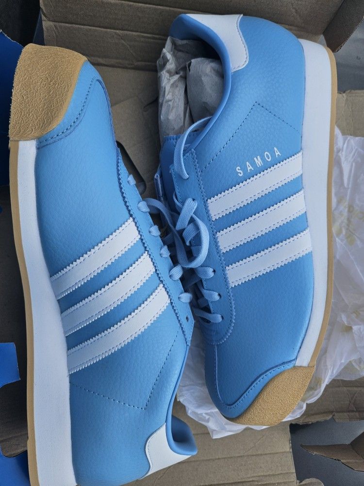 New Adidas Samoa Size 10.5 Mens