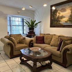 Coaster Fine Furniture Antique Solid Wood Coaches And Tables 