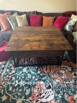 Lift top large coffee table