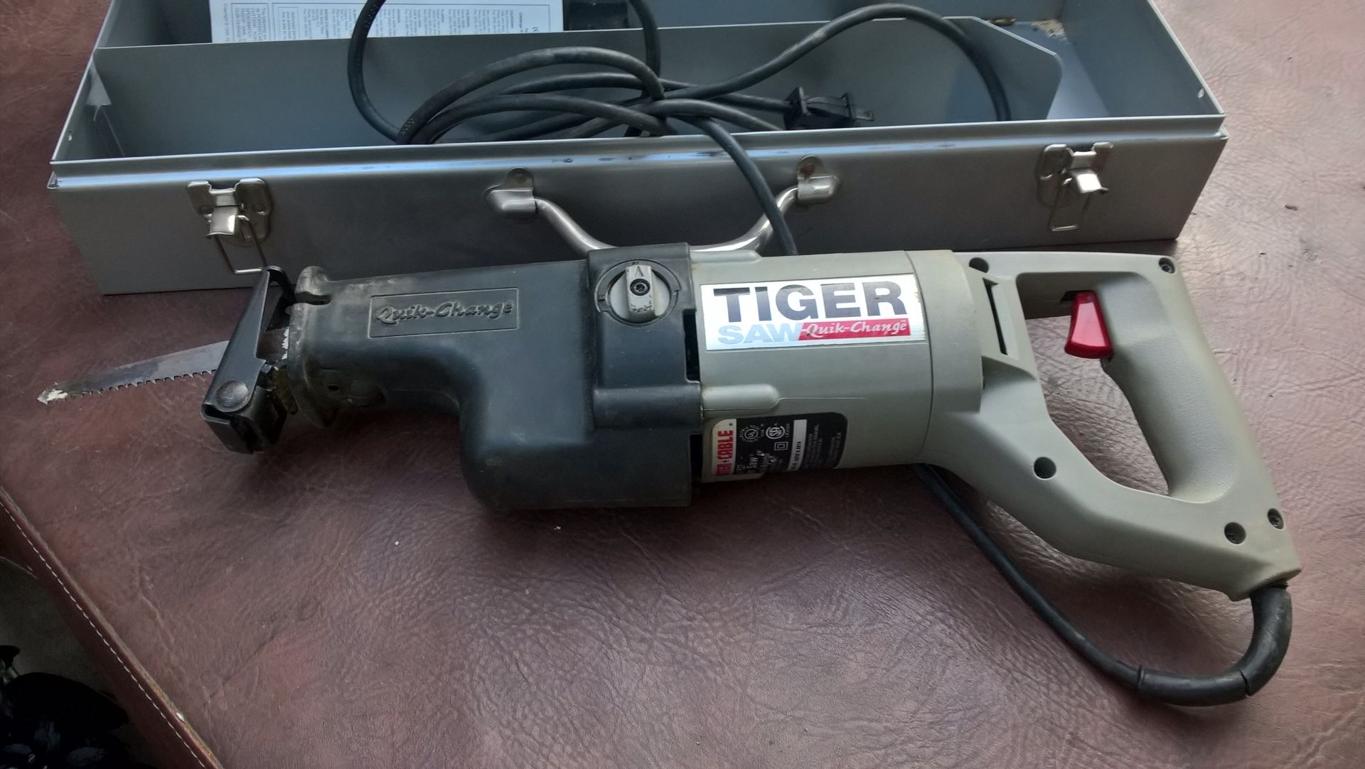 Porter Cable Tiger 737 Variable Speed Quick Change Reciprocating Saw