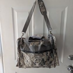 duffle bag Pick Up In San Jacinto 