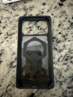 iPhones 15, 16 & 17 Cases, T-35 Bluetooth Case Charge