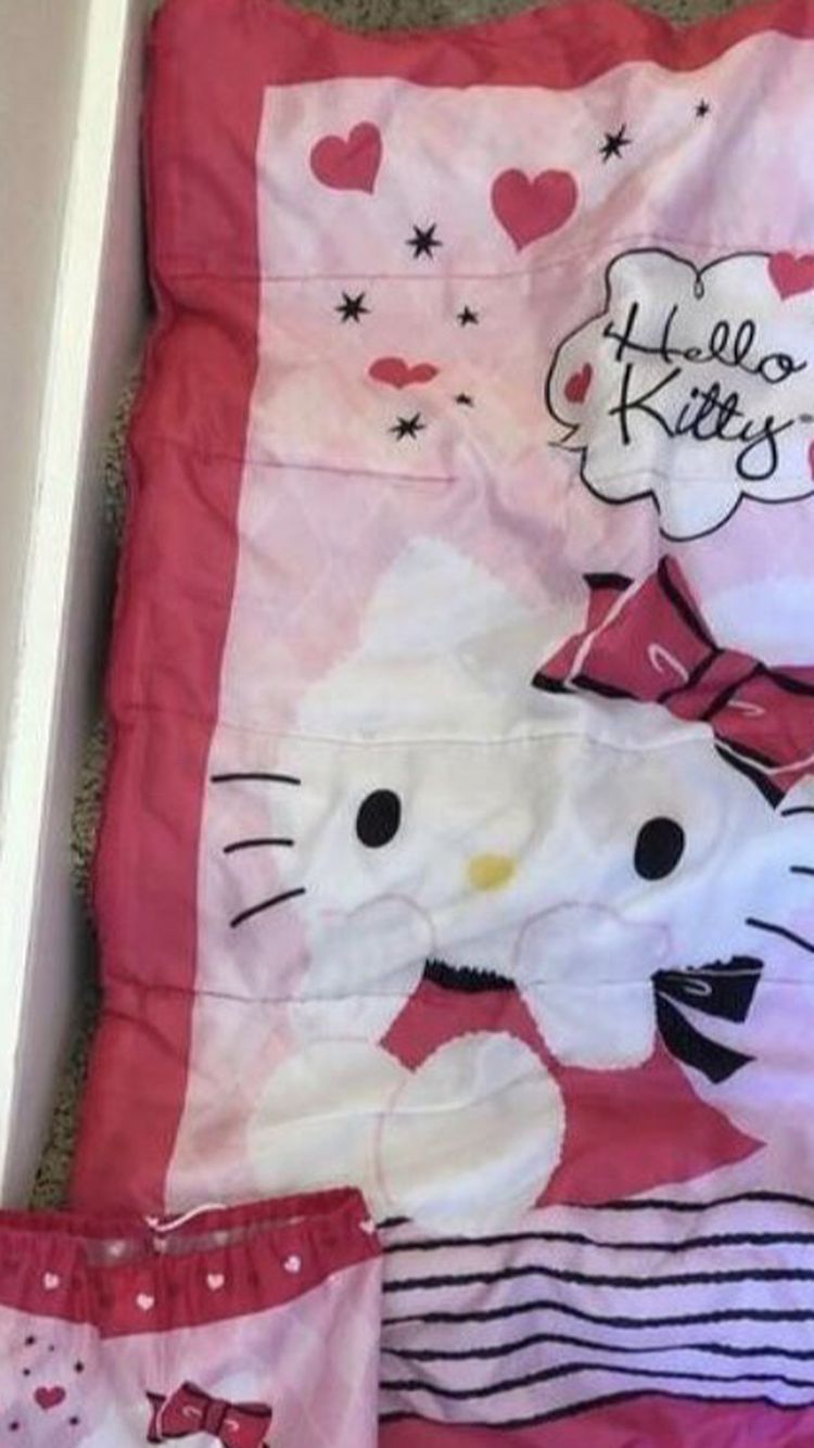 Hello kitty sleeping bag washable