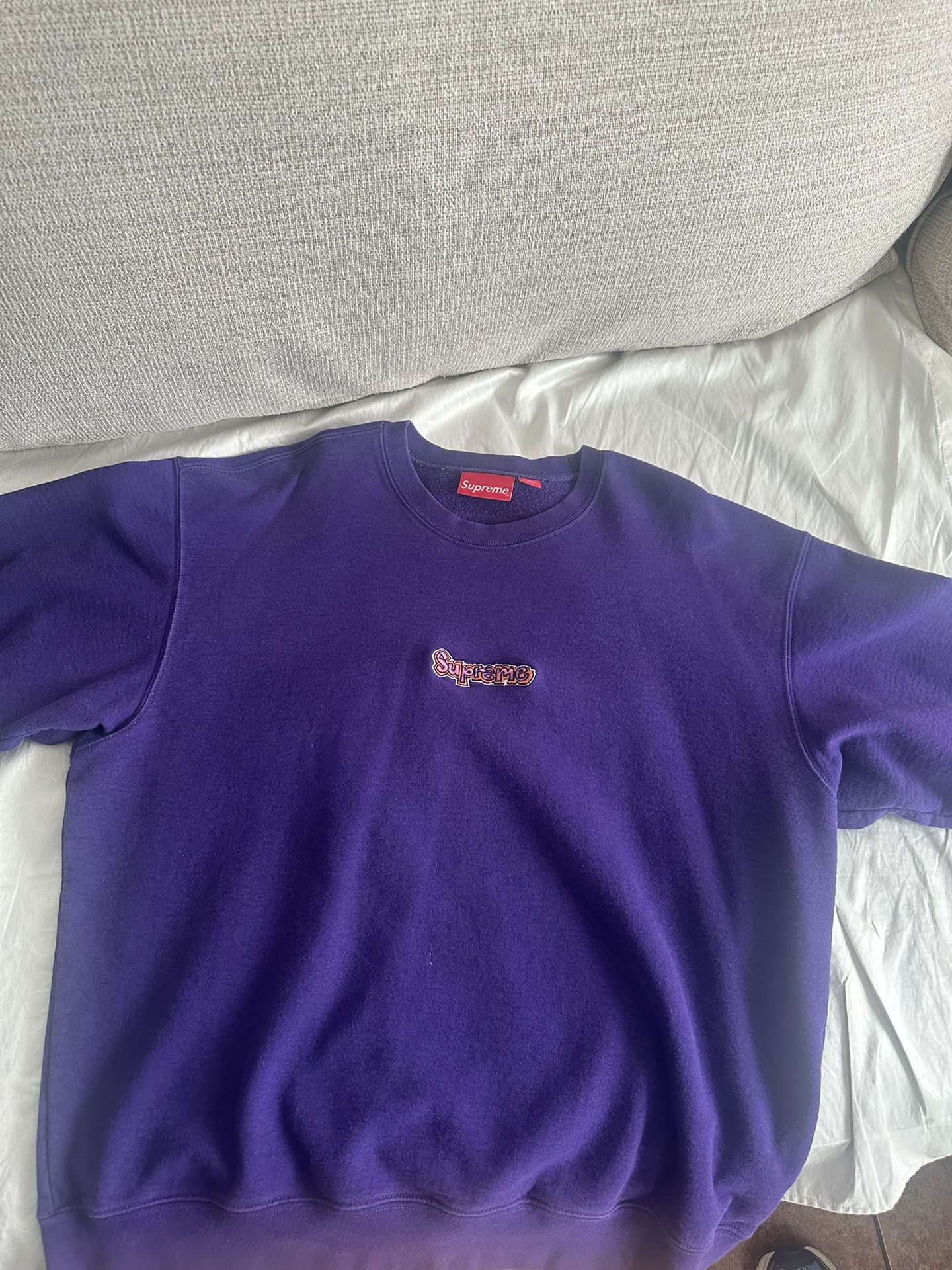 Authentic Supreme Crewneck 