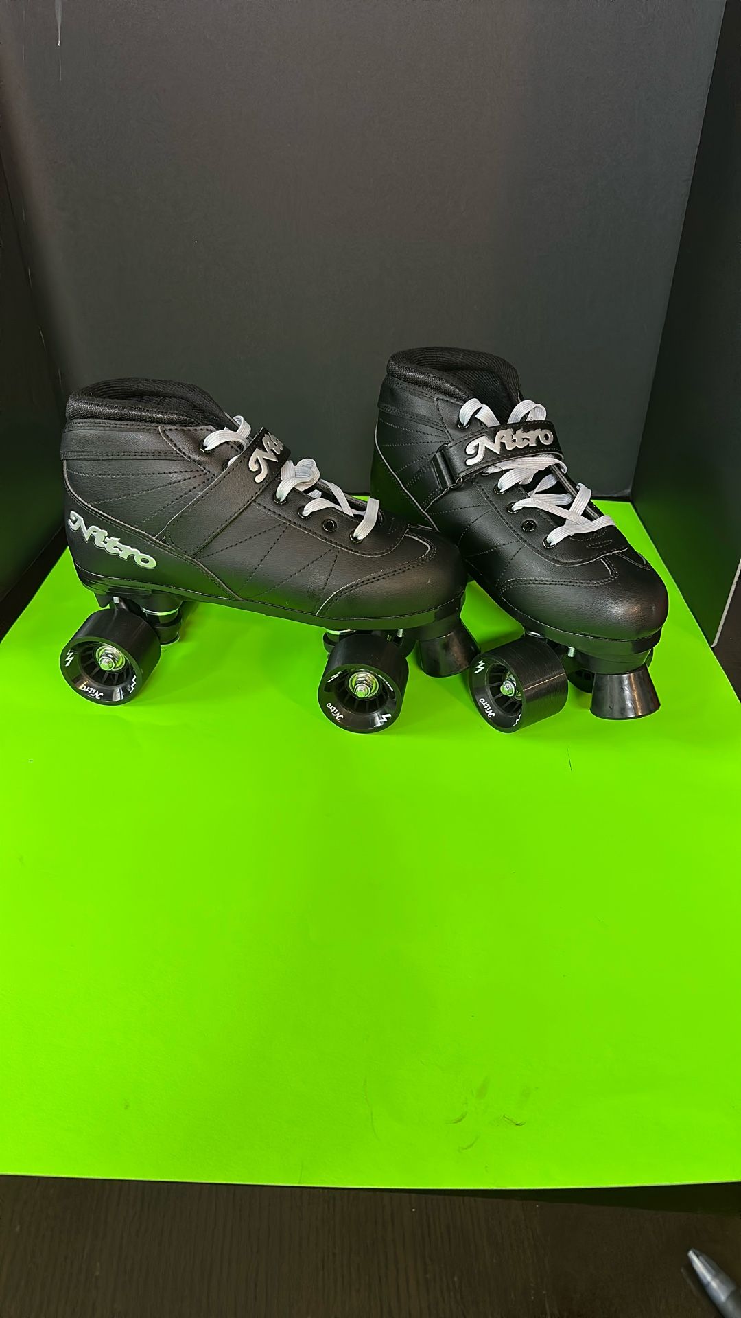EPIC SKATES SUPER NITRO QUAD ROLLER SKATES MENS