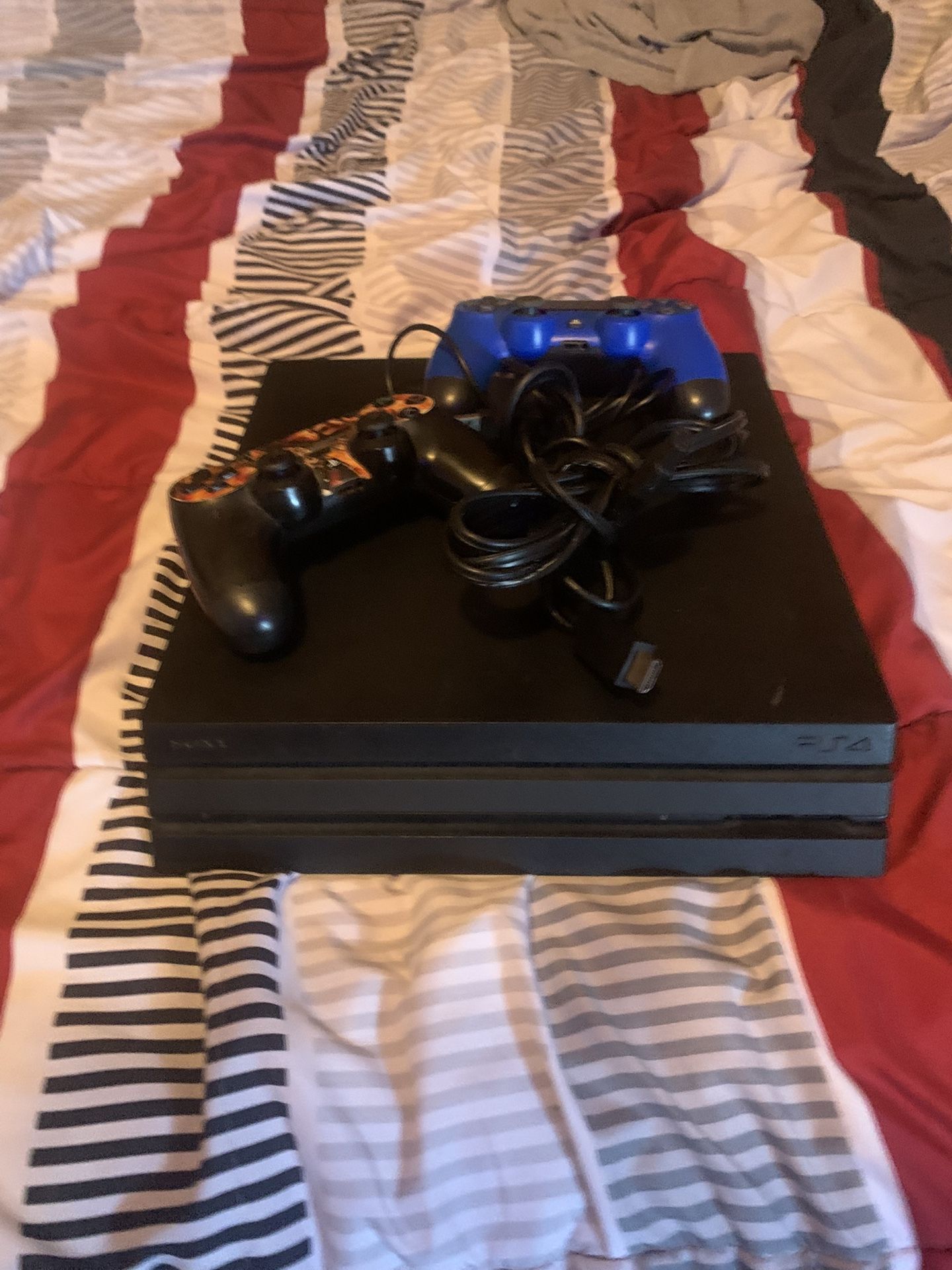 PS4 PRO 1TB