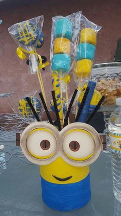 Minions centro de mesa con Golocinas