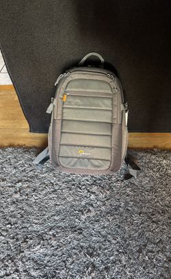 Lowepro Lightweight Camera Backpack