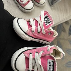Converse Chucks For Girls