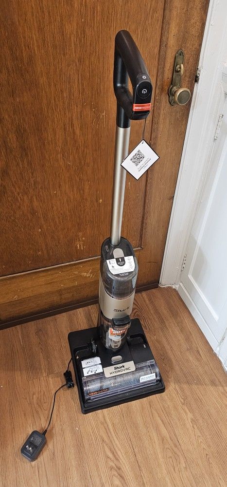 Shark Messmaster HydroVac