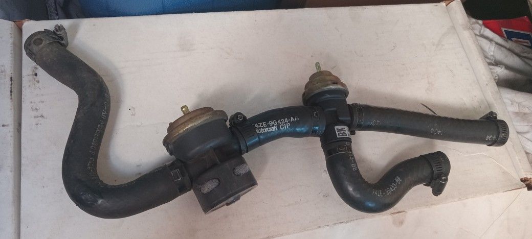 94/95 Mustang 5.0 Cobra Sn95, OEM Smog Air Injection Tubes , Smog Diverter