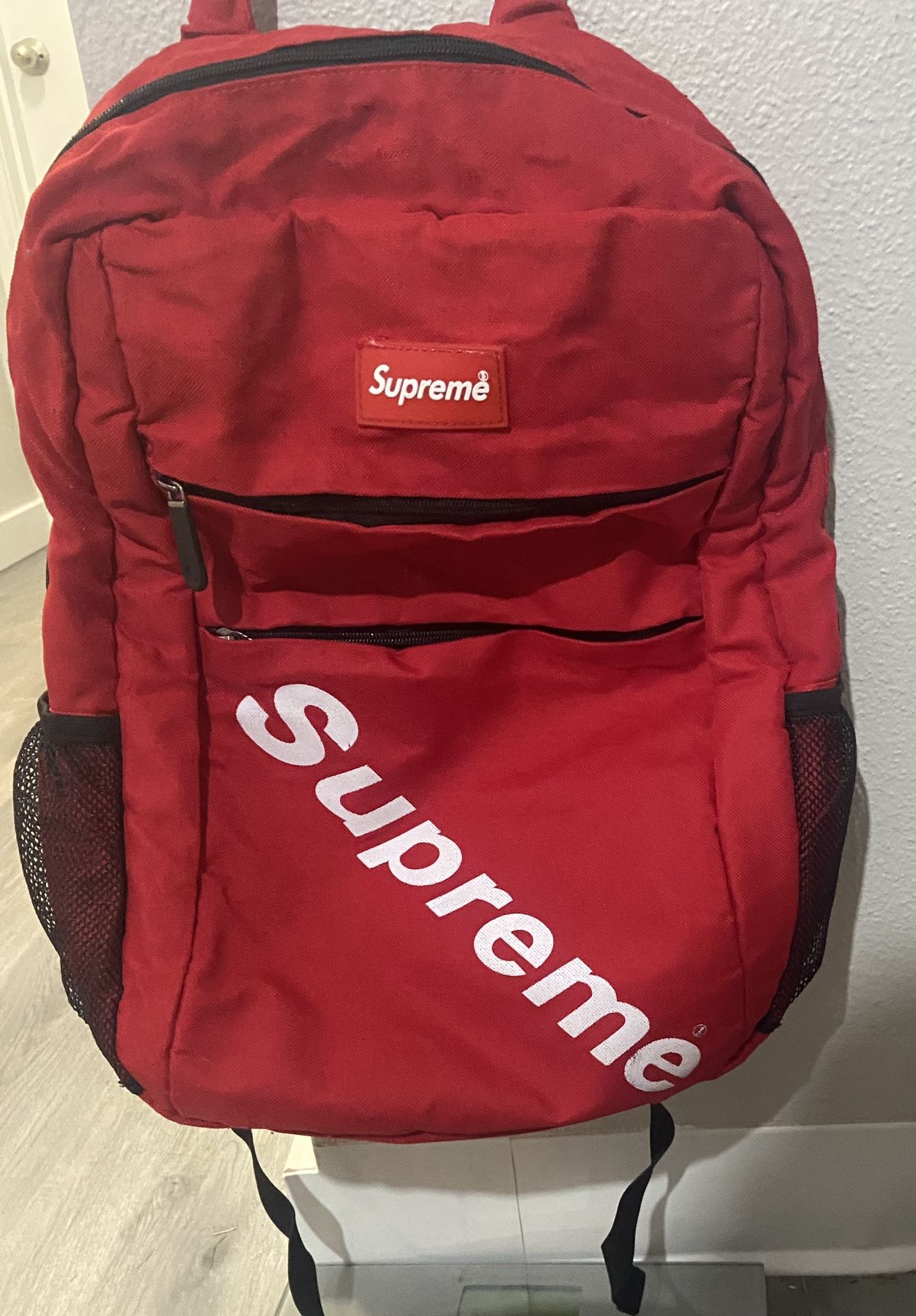 Supreme Backpack red