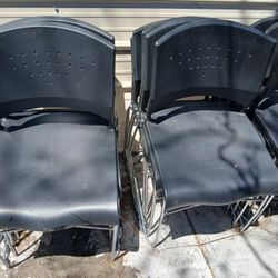 12 Chairs 