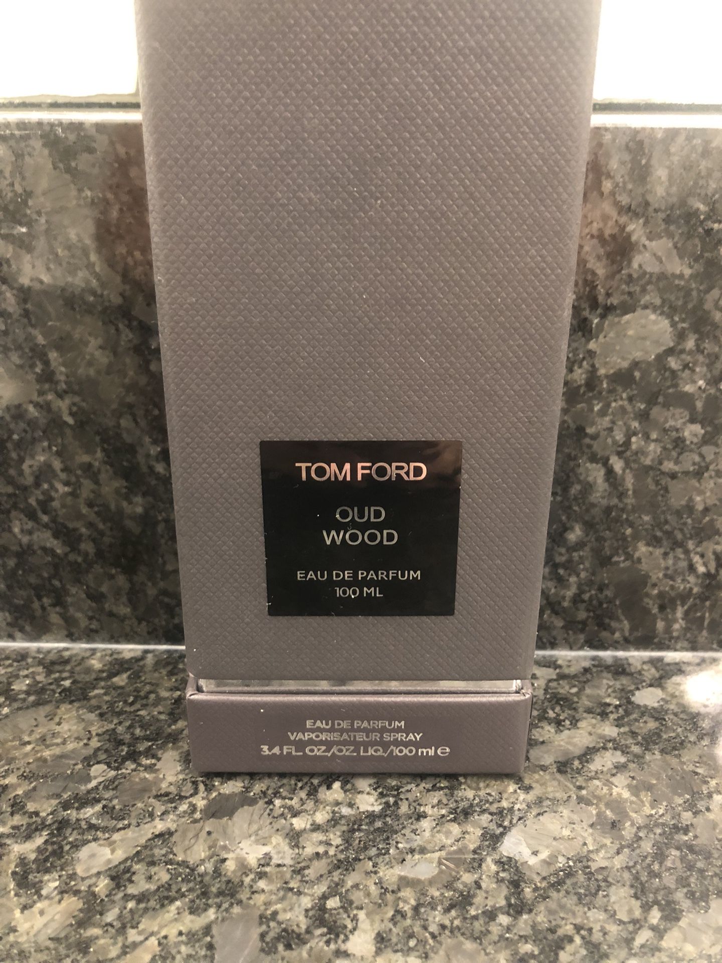 Tom ford oud wood 100ML