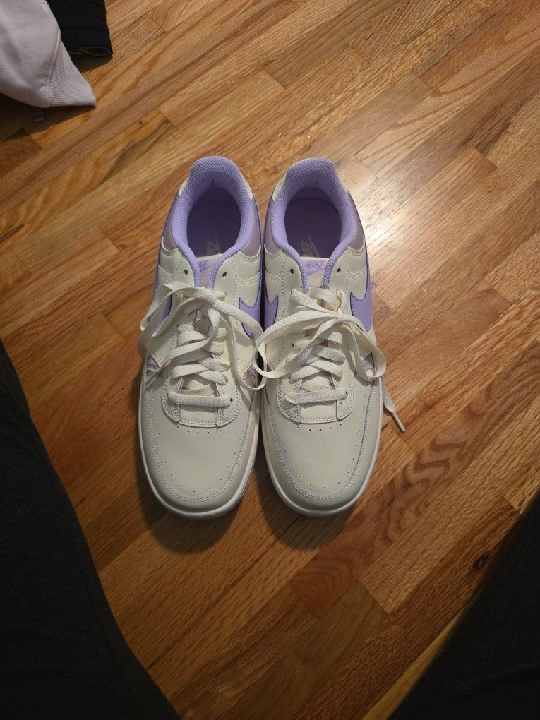 Nike Shoes Women Size 12