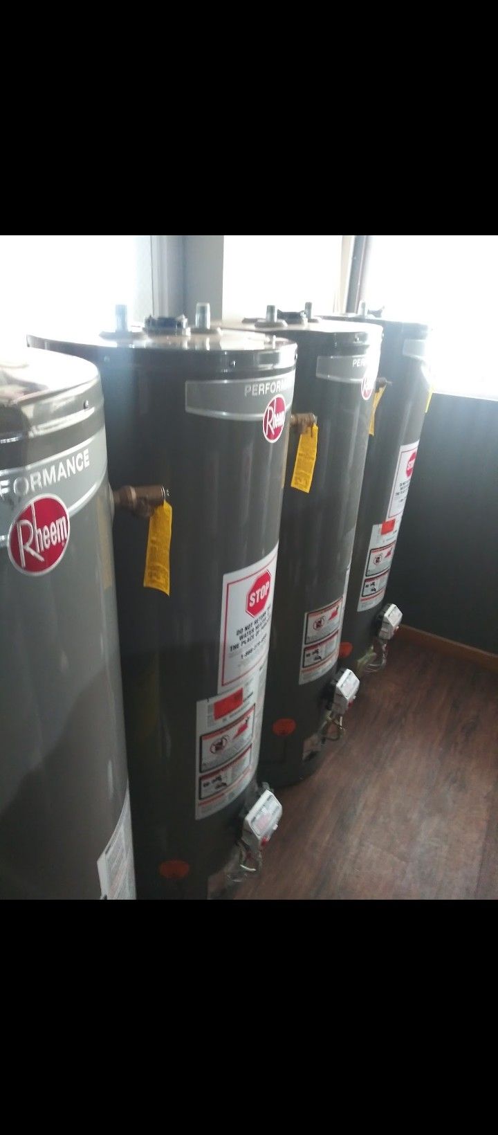 🔥🔥🔥HOT WATER TANKS BRAND NEW SCRATCH AND DENT