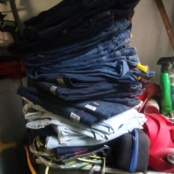 Levi's Women's 14 And 16