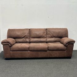 Brown 3-Seater Couch | 7.5 | Freshly Cleaned | Delivery Available