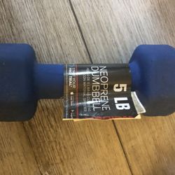 Dumbbell 2x of  5lbs & 2x of 3lbs 