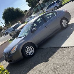 Altima nissan