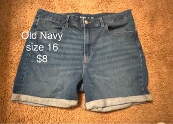 Women’s Plus Size Clothes!!
