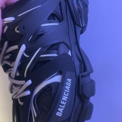 Tracks White N Black. 