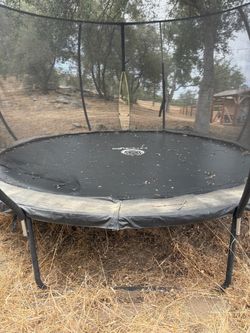 Jumpzylla Trampoline