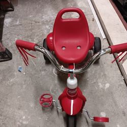 Radio flyer trycicle