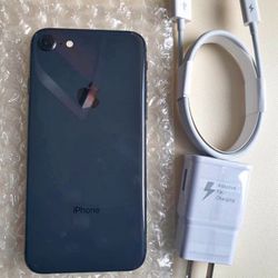 iPhone 8 Unlocked 