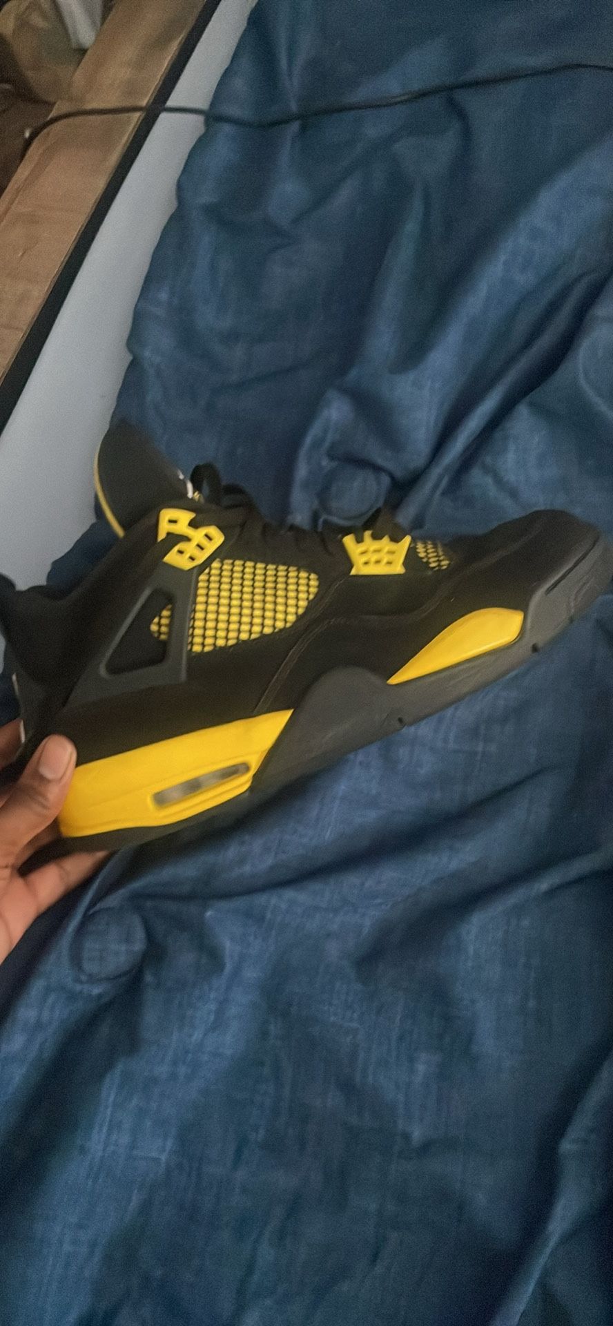 Jordan 4 Yellow Thunder Size 13