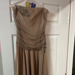 Barely Used Formal Dress XL 