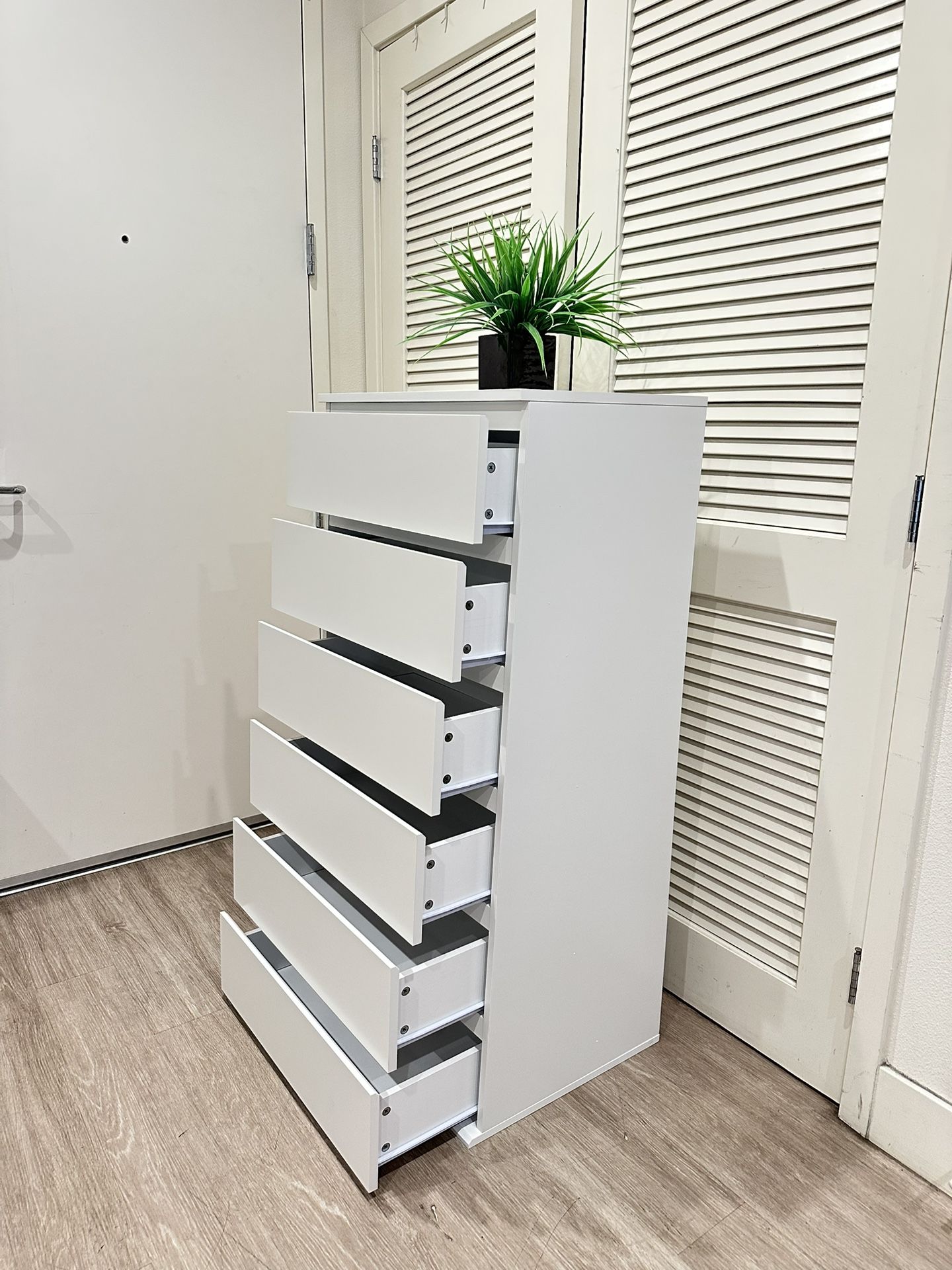 Nursery Dresser, white , assembled, small damage