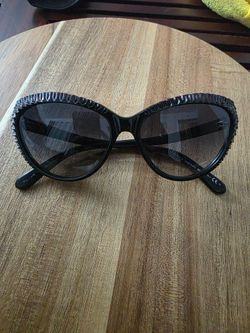 ALEXANDER MCQUEEN
Model: AMQ 4197/S
# 1022